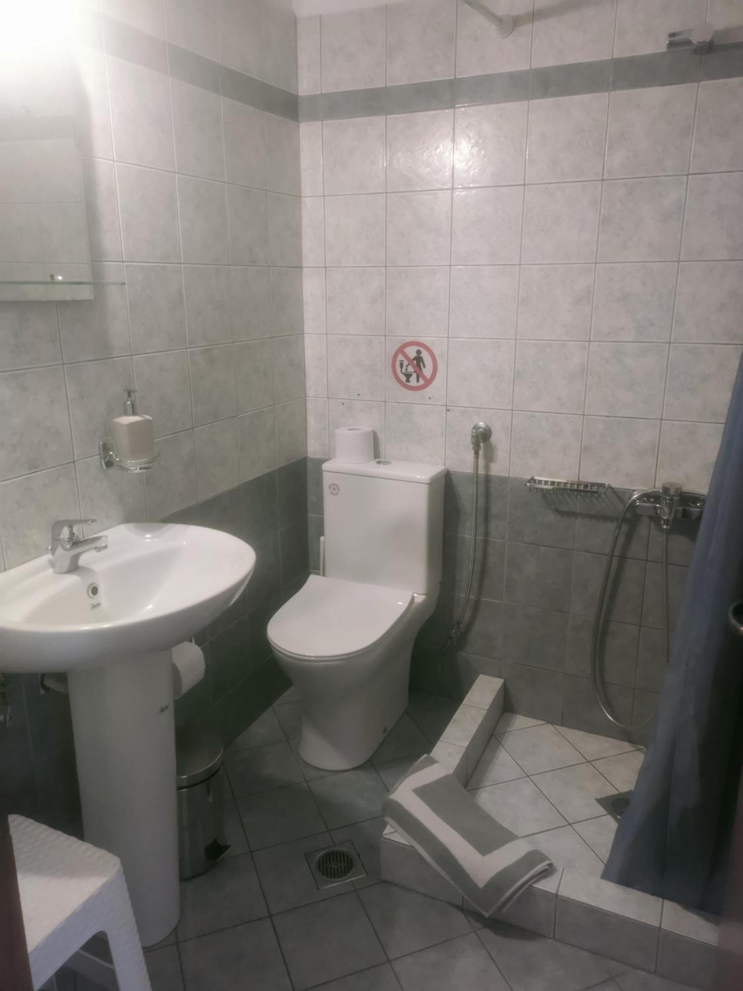 Romanza Rooms Poulithra Exterior photo